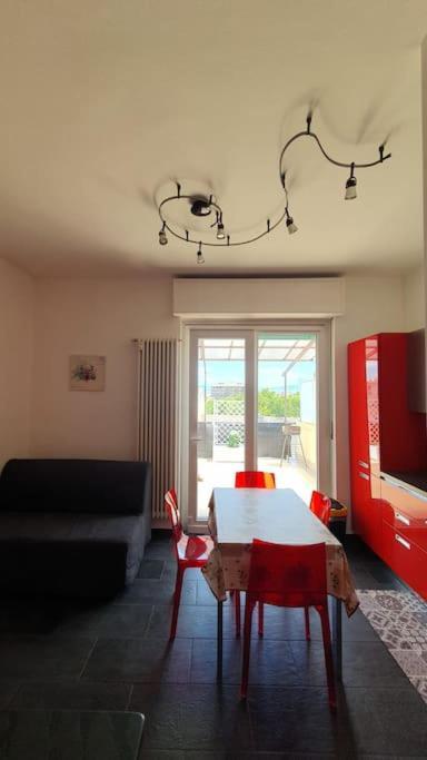 Appartamento Tiziana Attico E Terrazzo Torino Esterno foto